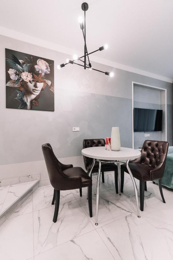 Royal Tower Vip Smart Apartments 1 Kiew Exterior foto